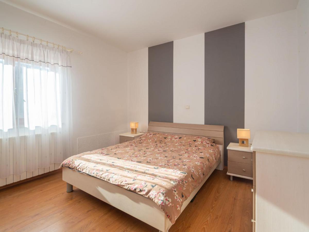 Apartment Iva-1 By Interhome Крница Экстерьер фото